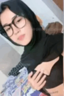 Bokep Indo – Talent Zoyaa Claryne Memek Mulus Colmek