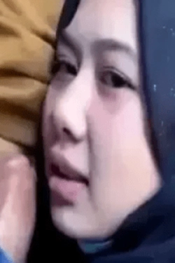 Bokep Indo – Om Botak Barusan JP Langsung Booking Cewek Cantik